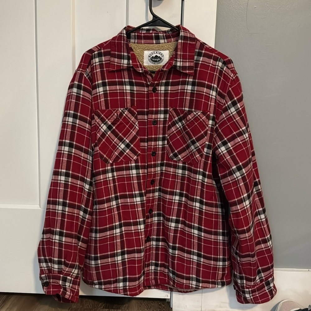 Wrangler Sherpa linked button up​​​​​